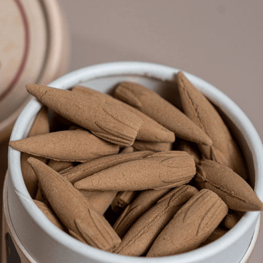 Nụ Trầm Hương Tự Nhiên Thác Khói